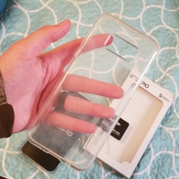 Galaxy CLEAR CASE FOR S8+ - Picture 3 of 5